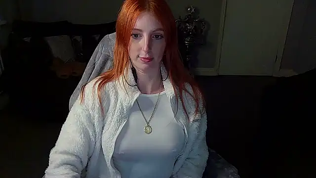 Snapshot of Red_firesquirt chatting on January 2025 10:48:01 PM Red firesquirt online show from January 2025 10:48:01 PM