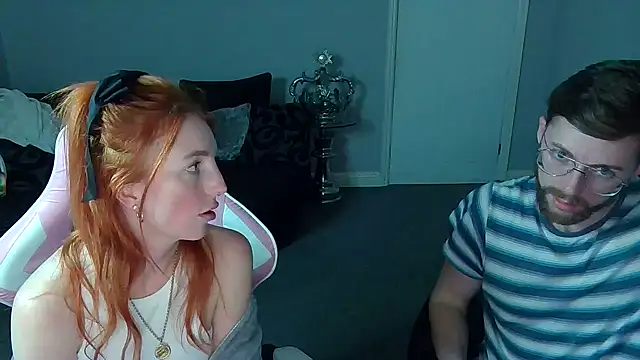 Snapshot of Red_firesquirt chatting on January 2025 09:41:01 PM Red firesquirt online show from January 2025 09:41:01 PM