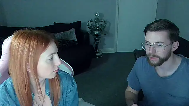 Snapshot of Red_firesquirt chatting on January 2025 09:30:01 PM Red firesquirt online show from January 2025 09:30:01 PM