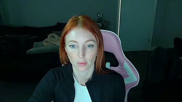 Snapshot of Red_firesquirt chatting on March 2025 04:24:01 PM Red firesquirt online show from March 2025 04:24:01 PM