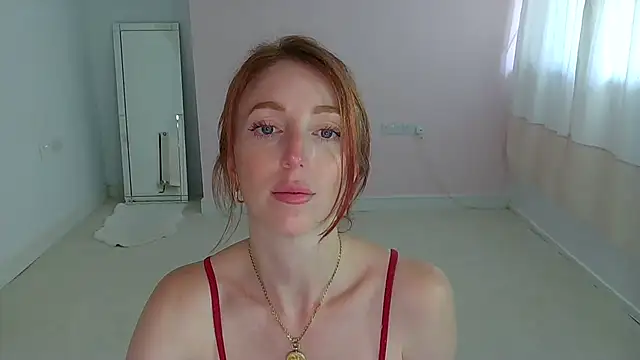 Snapshot of Red_firesquirt chatting on June 2026 02:07:02 PM Red firesquirt online show from June 2026 02:07:02 PM