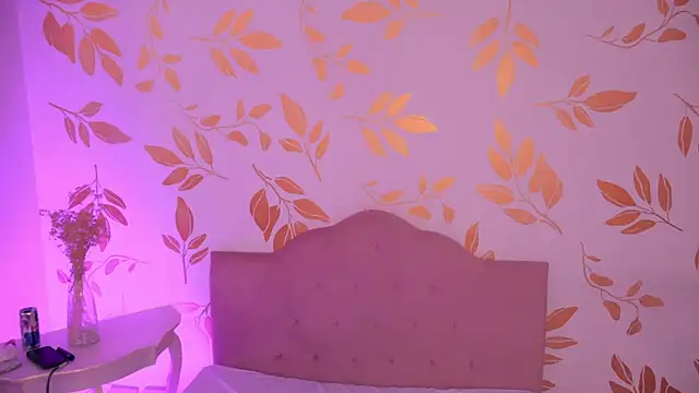 Misselektra   online show from April 2026 05:23:01 AM