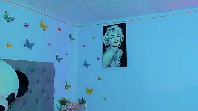 mabellfox online show from December 2024 01:26:01 AM