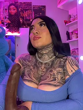 CloeeBeckam online show from March 2026 08:15:01 AM