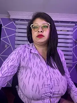 MiiaaJoness online show from April 2026 09:15:02 PM