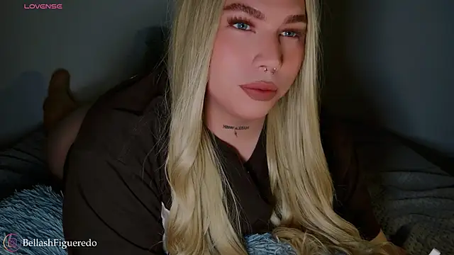 IsabellaFigueredo   online show from December 2025 04:11:02 AM