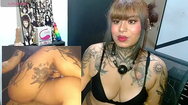 miss cloverrr online show from May 2026 12:02:01 PM