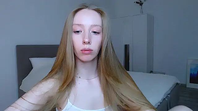 Luna insniity online show from January 2025 11:34:02 PM