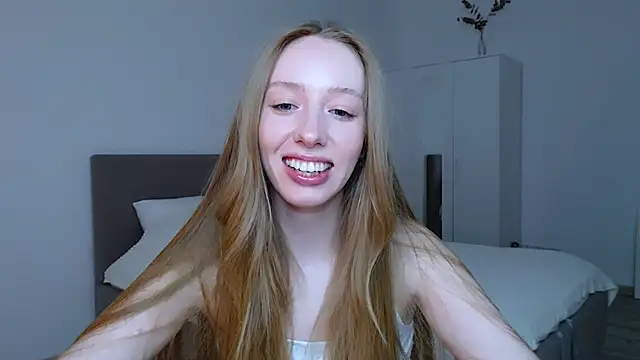 Luna insniity online show from March 2025 11:33:01 PM