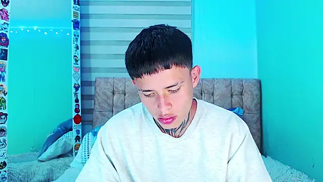  justinmoon2 online show from December 2025 03:01:02 AM