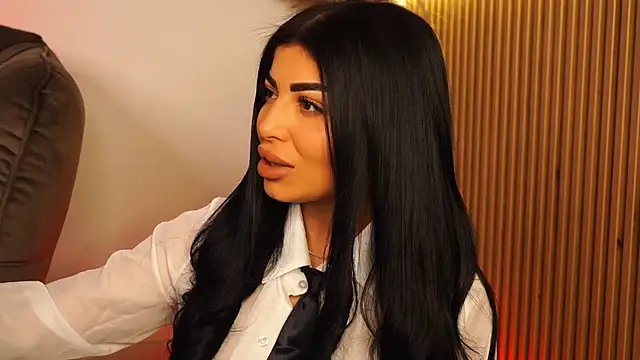 KimyBroox online show from November 2025 09:35:01 PM