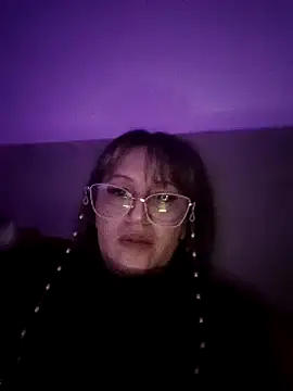 Snapshot of naughtymilfT chatting on February 2025 05:46:02 PM naughtymilfT online show from February 2025 05:46:02 PM