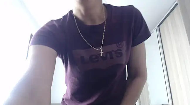Snapshot of naughtymilfT chatting on March 2025 07:27:02 AM naughtymilfT online show from March 2025 07:27:02 AM
