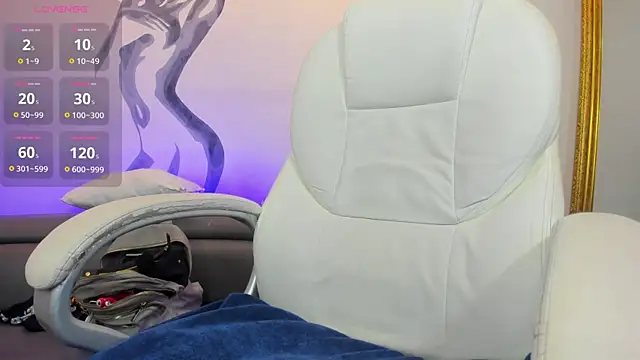 NiickyJones online show from February 2025 04:48:02 AM