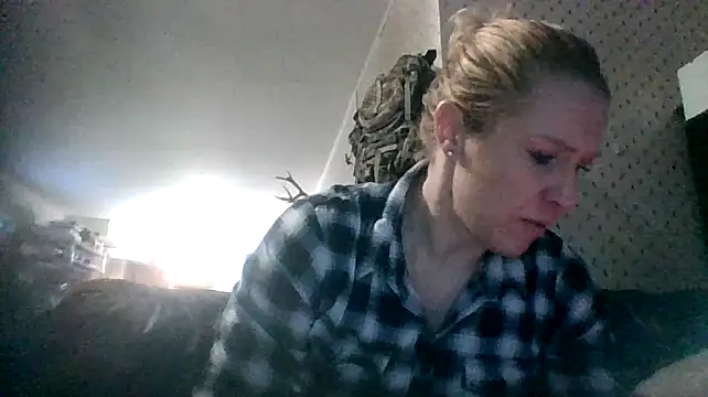Snapshot of lisamatty4601 chatting on January 2025 11:00:01 PM lisamatty4601 online show from January 2025 11:00:01 PM