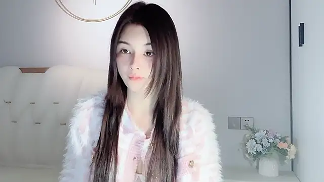 Snapshot of lvy-w chatting on December 2024 06:42:02 AM lvy-w online show from December 2024 06:42:02 AM