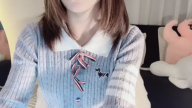 lvy-w online show from February 2025 04:00:02 PM