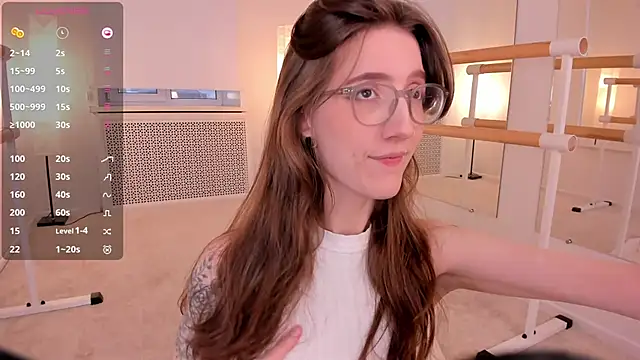 Lola Missy online show from October 2025 05:17:02 AM