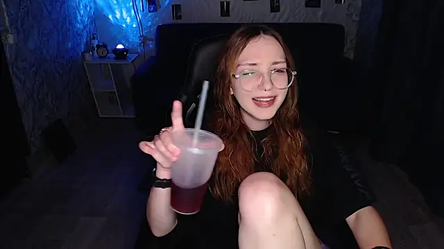 AmeliaKamishiro online show from July 2026 09:50:01 PM