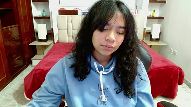 laureentt  online show from March 2025 03:13:01 AM