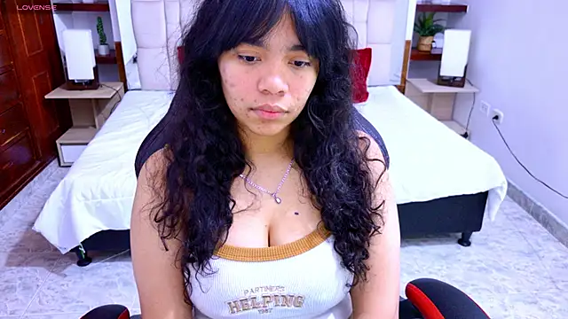 laureentt  online show from September 2025 03:17:02 AM