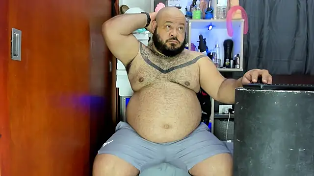 Latino bigcock online show from December 2024 08:38:01 PM