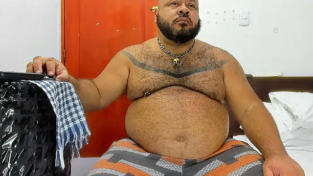 Latino bigcock online show from November 2025 03:27:02 AM