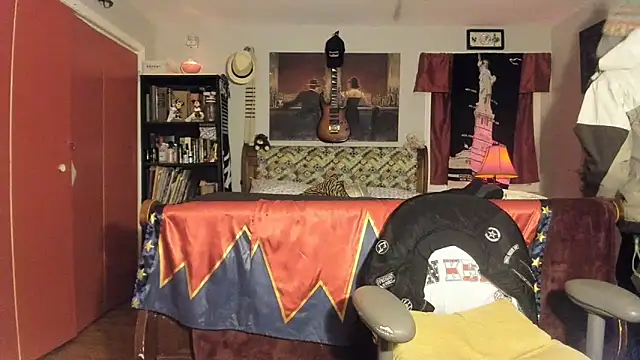 Snapshot of RoosterWabbit chatting on March 2025 12:40:02 AM RoosterWabbit online show from March 2025 12:40:02 AM