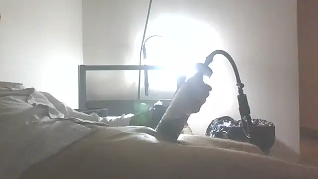 Snapshot of RoosterWabbit chatting on September 2025 11:54:02 PM RoosterWabbit online show from September 2025 11:54:02 PM