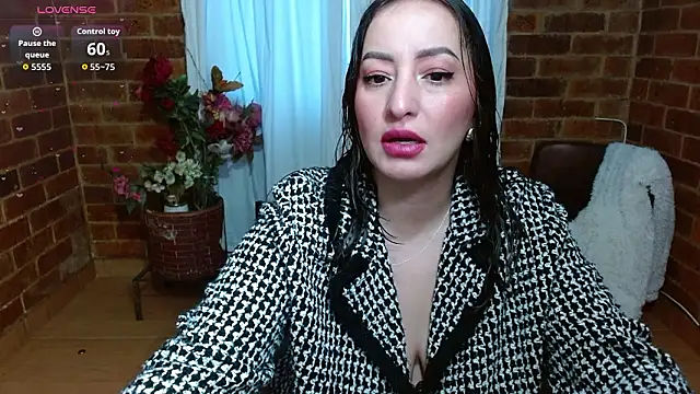 Snapshot of rashellroses22 chatting on March 2026 11:00:01 AM rashellroses22 online show from March 2026 11:00:01 AM