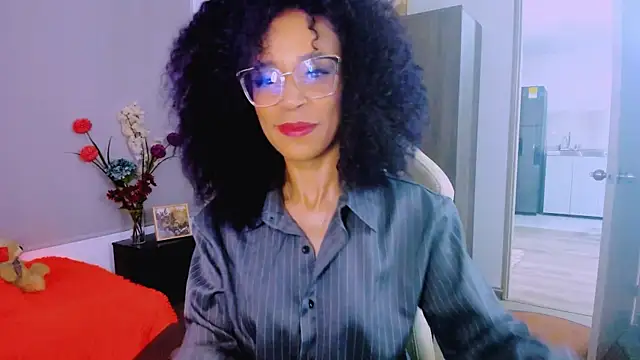Snapshot of ScarlettMalbec chatting on April 2026 09:10:02 PM ScarlettMalbec online show from April 2026 09:10:02 PM