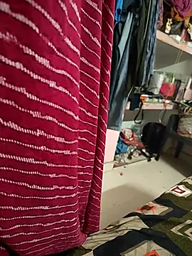 COUPLLE VILLAGE online show from April 2026 01:53:01 AM