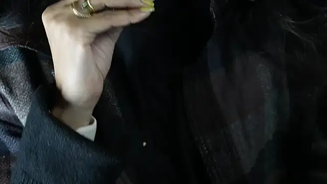 Snapshot of -AyeshaSinghania- chatting on December 2024 10:12:02 AM -AyeshaSinghania- online show from December 2024 10:12:02 AM