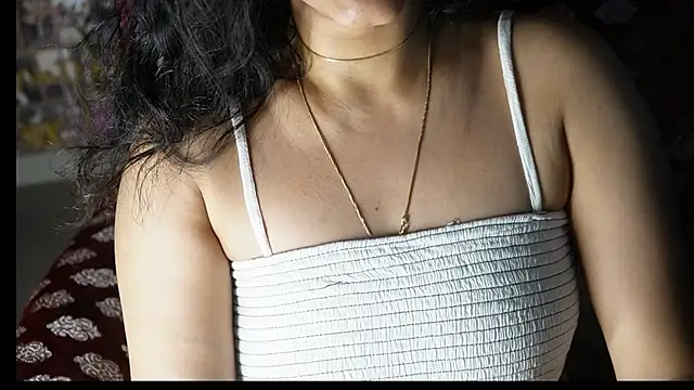 Snapshot of -AyeshaSinghania- chatting on March 2025 04:18:01 PM -AyeshaSinghania- online show from March 2025 04:18:01 PM