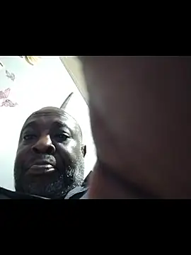 macnificent1fr online show from October 2025 02:01:02 AM