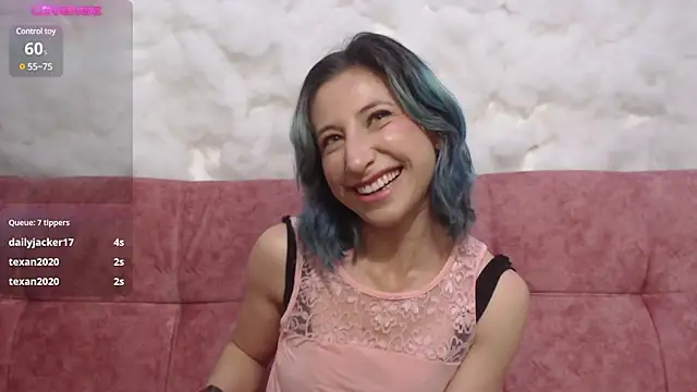 SkarletJhonson  online show from January 2025 05:13:01 PM