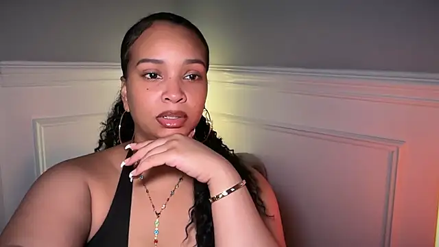 SashaEstrella online show from July 2026 12:41:02 AM
