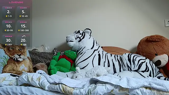 Love Bert online show from March 2025 09:51:01 AM