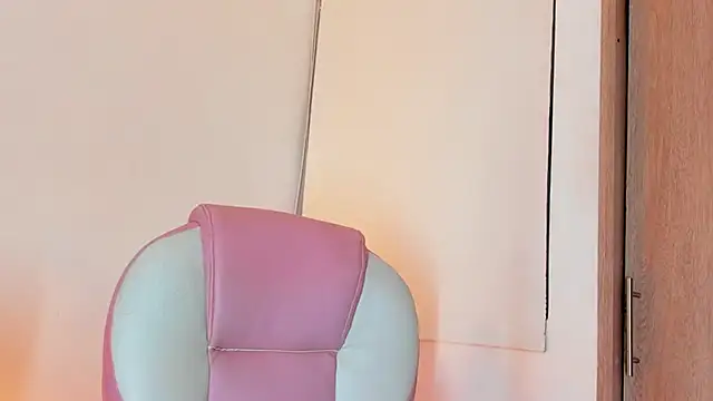 AnastaciaBlake online show from December 2024 07:03:01 AM