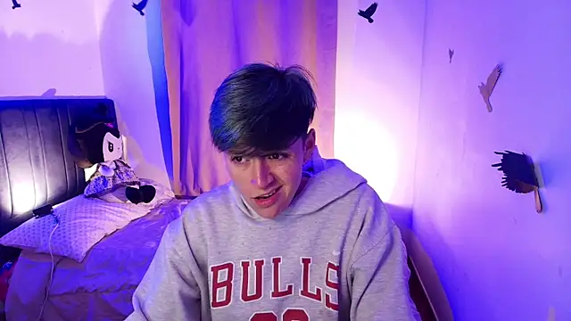 9 Fernanda 9 online show from November 2025 03:50:01 AM