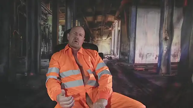 ManlyPrisonGuy online show from April 2026 02:25:02 PM