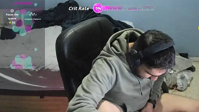 Snapshot of Fatbear-xavi chatting on November 2025 05:01:02 AM Fatbear-xavi online show from November 2025 05:01:02 AM