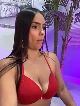 Mau White online show from April 2026 10:18:01 PM