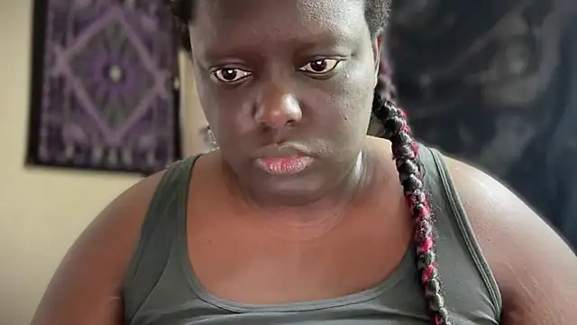 Snapshot of Yagurl__west chatting on January 2025 09:28:01 PM Yagurl west online show from January 2025 09:28:01 PM