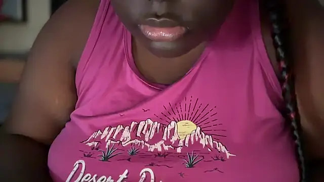 Snapshot of Yagurl__west chatting on January 2025 09:46:01 AM Yagurl west online show from January 2025 09:46:01 AM