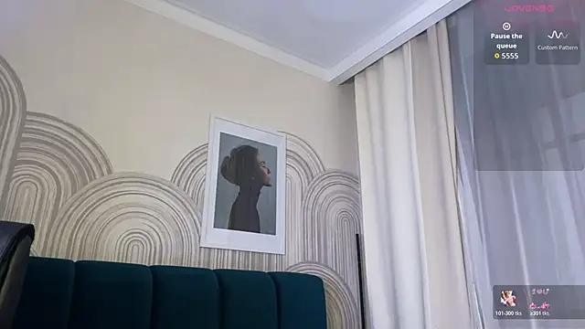 viviann evans online show from March 2026 01:10:02 AM