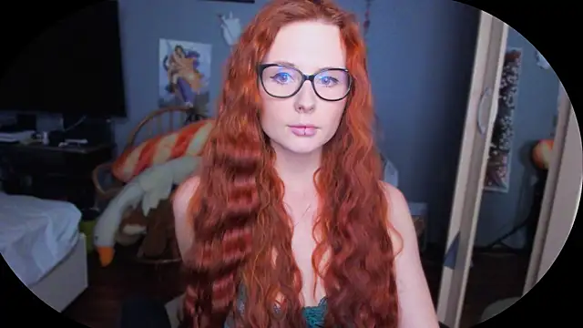 KlementinaBbG online show from December 2024 08:51:01 PM