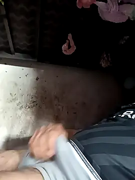 Rayito6969xh online show from September 2025 04:43:02 PM