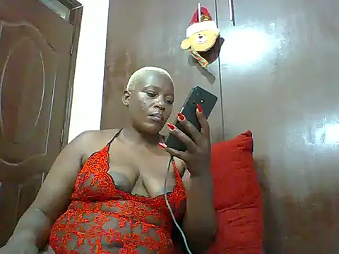 Poisonous Ivy online show from November 2025 10:21:02 PM