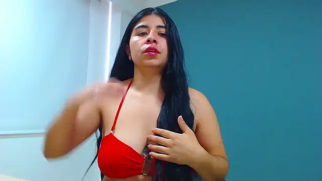 danna- roouss online show from September 2025 02:55:01 PM